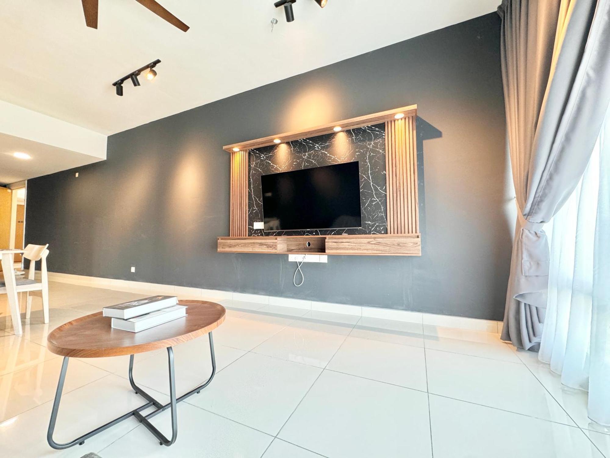 Southkey Mosaic Mid Valley By Luxecocoo Ck Pangsapuri *
