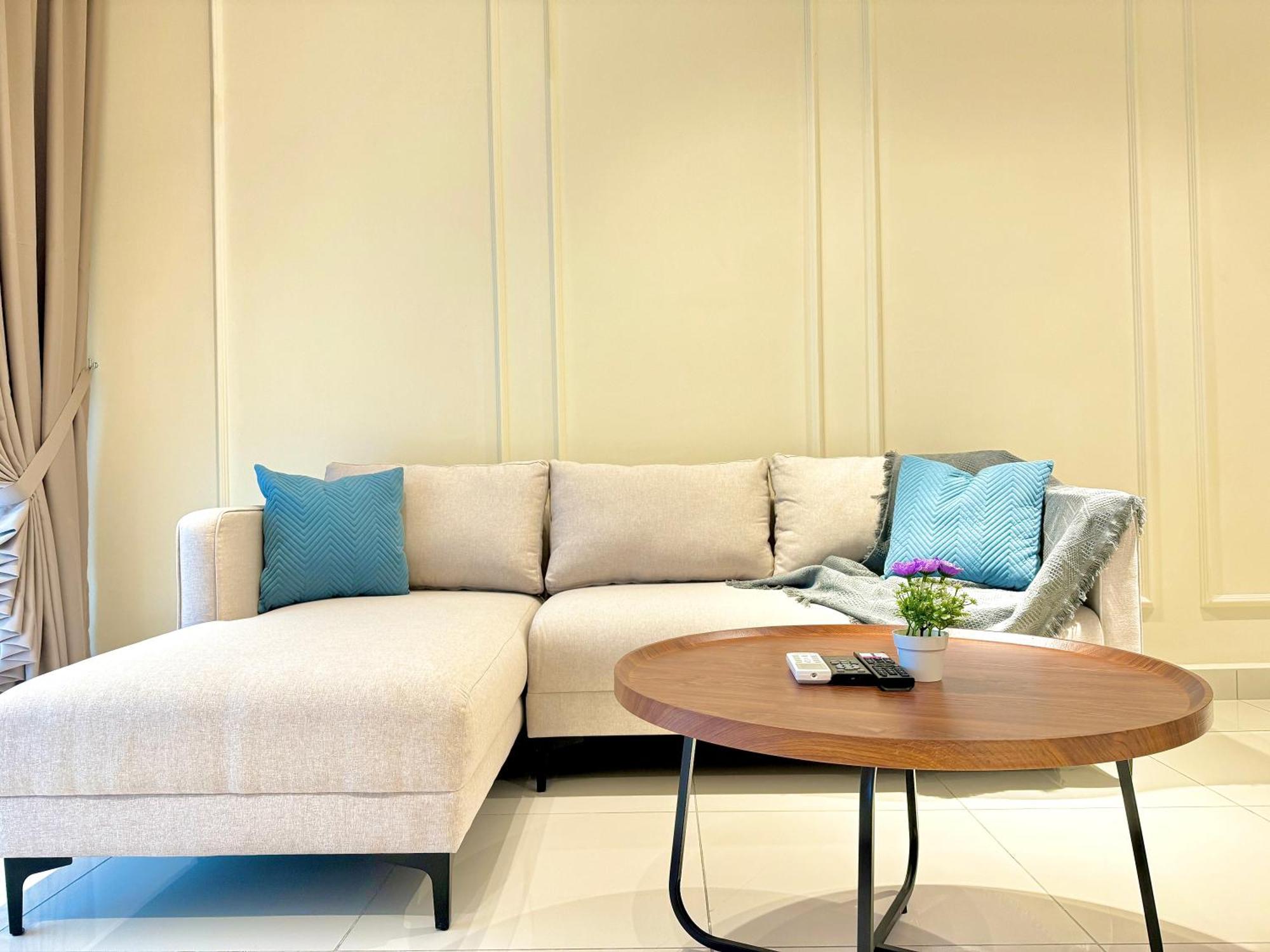 Southkey Mosaic Mid Valley By Luxecocoo Ck Pangsapuri