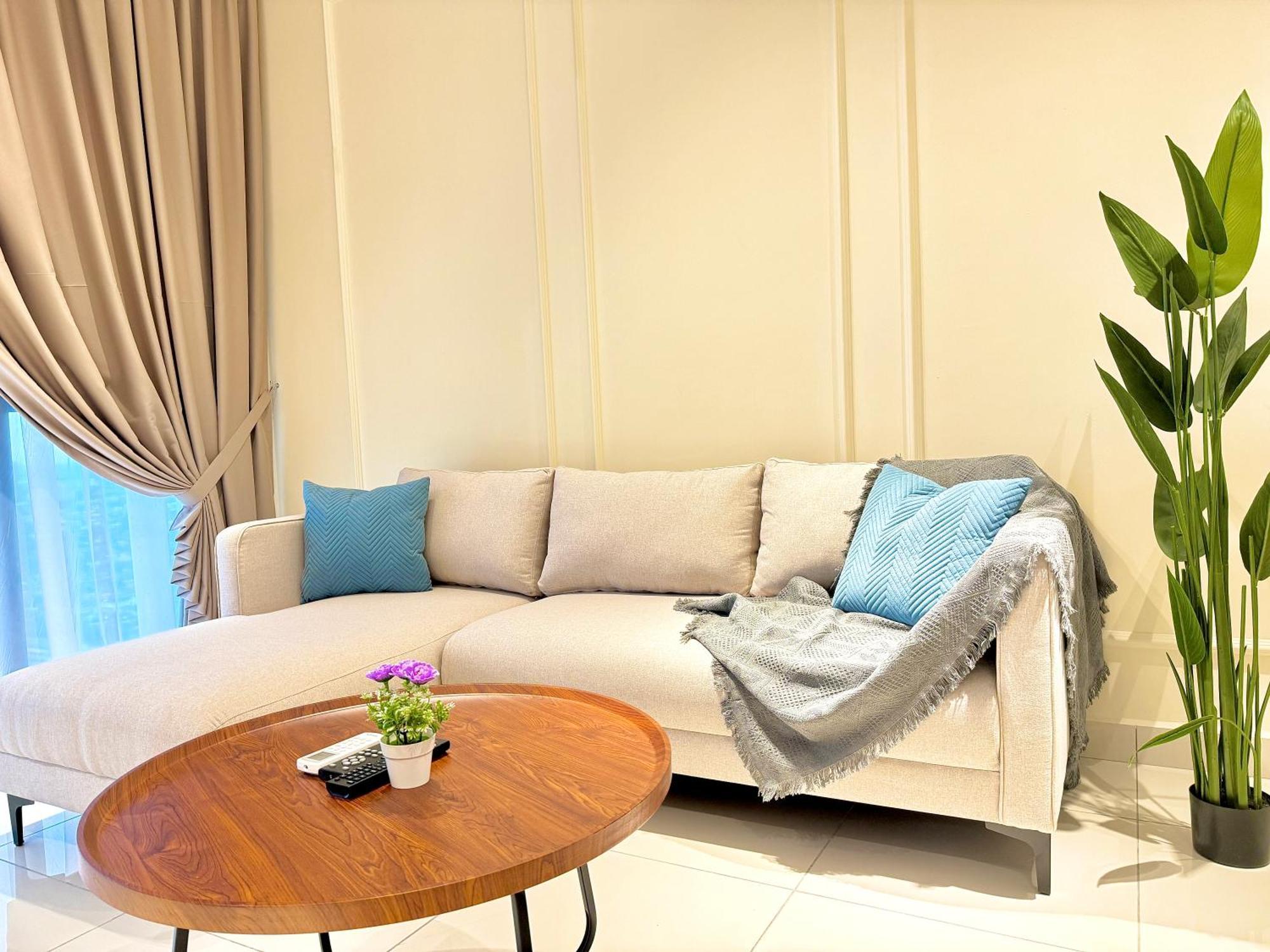 Southkey Mosaic Mid Valley By Luxecocoo Ck Johor Bahru
